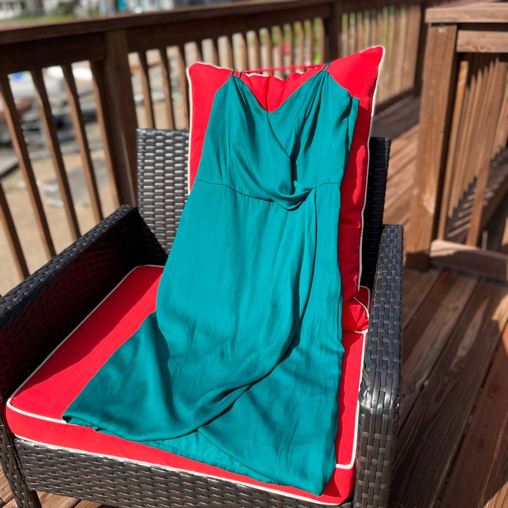 Emerald/Teal size 6 Banana Republic Cocktail Dress